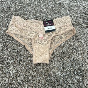Lace Bikini Panty in Nude